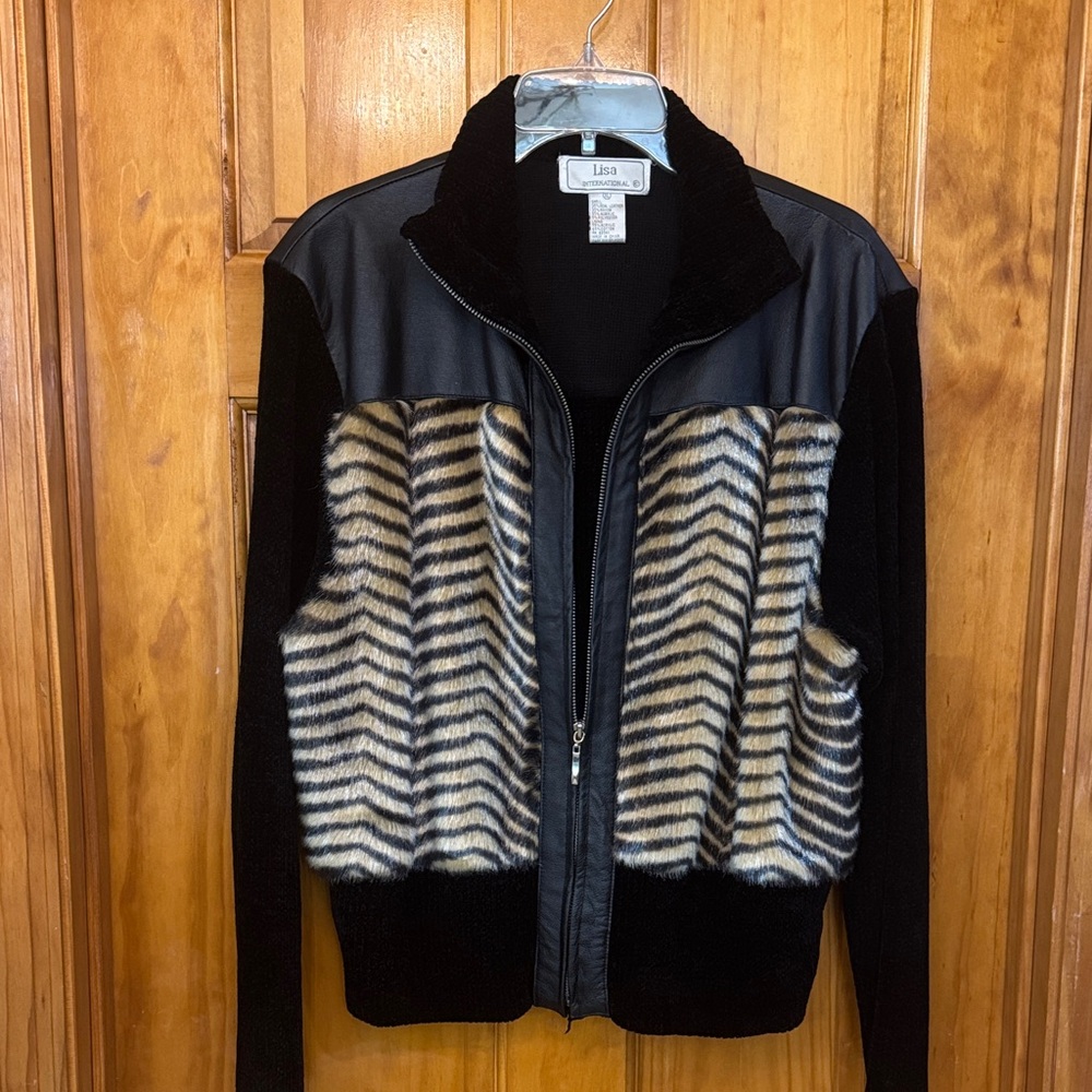 Lisa Rinna Collection Striped Black and Cream Teddy Jacket